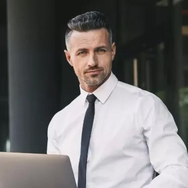 Amanda RobertsPraesent fringilla eget